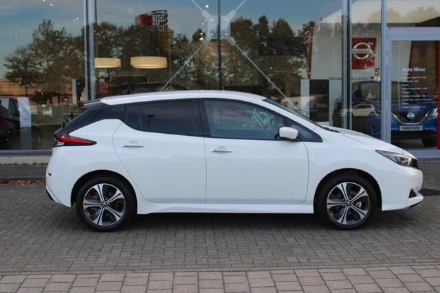 Nissan LEAF e+ N-Connecta 62 kWh | CAMERA | NAVIGATIE | ADAPTIVE CRUISE |