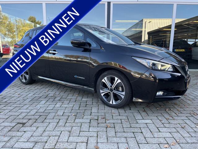 Nissan LEAF N-Connecta 40 kWh Camera / Stoel & stuur verwarming / LMV / Led