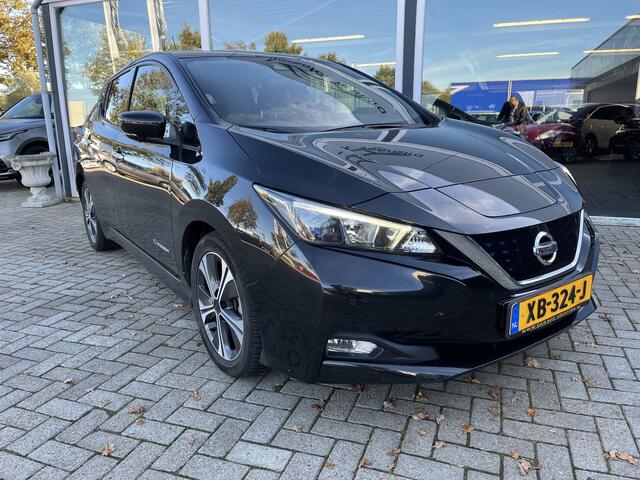 Nissan LEAF N-Connecta 40 kWh Camera / Stoel & stuur verwarming / LMV / Led