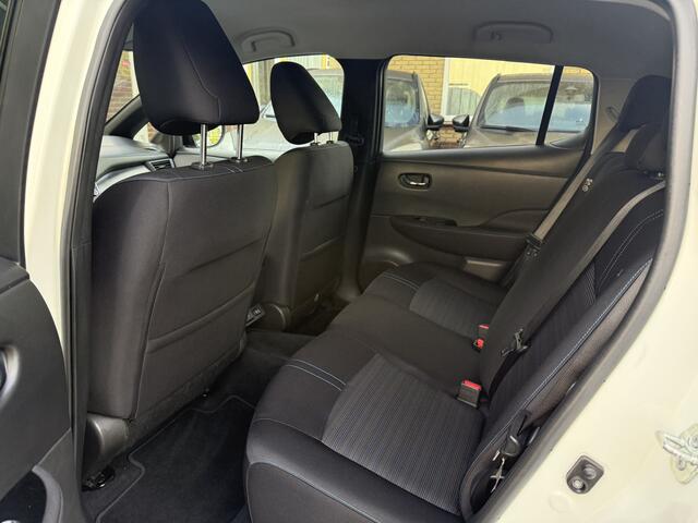 Nissan LEAF N-Connecta 40 kWh 360 camera, Carplay, Navi, 37121km