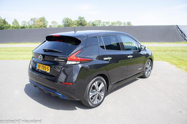 Nissan LEAF Tekna 40 kWh