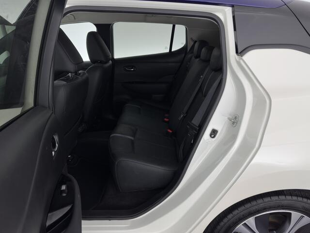 Nissan LEAF e+ Tekna 62 kWh {SOH-95%} (INCL-BTW) *Aut.*LEATHER-MICROFIBRE | FULL-LED | ADAPTIVE-CRUISE | BOSE-AUDIO | TOP-VIEW | DAB | KEYLESS | NAVI-FULLMAP | DAB | HEATED-COMFORTSEATS | BLIND-SPOT | PRIVACY-GLASS | 17''ALU*