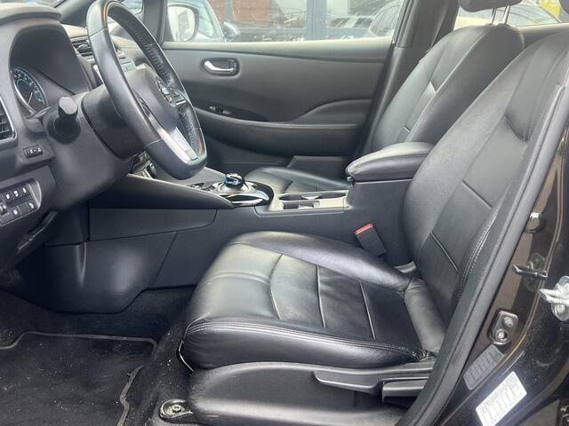 Nissan LEAF 2.ZERO EDITION 40 kWh Navigatie Carplay Stoel + Stuur verwarming Leder Led koplampen Dab ACC Getint Glas NL Auto