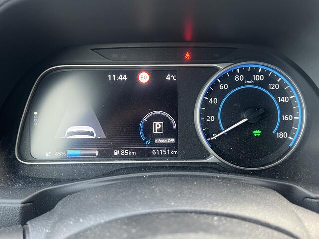 Nissan LEAF 2.ZERO EDITION 40 kWh Navigatie Carplay Stoel + Stuur verwarming Leder Led koplampen Dab ACC Getint Glas NL Auto