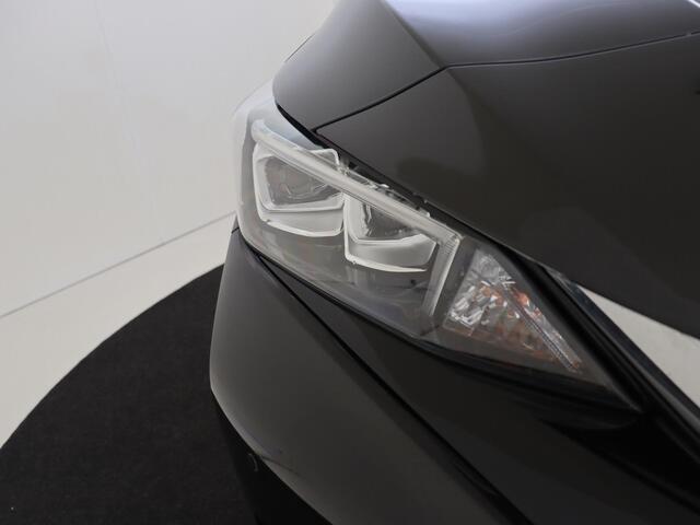 Nissan LEAF Tekna 40 kWh | Navigatie | Adaptive cruise control | Parkeersensoren & Camera | Apple & Android Carplay | Climate Control | Automatische verlichting & Regensensoren |