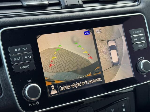 Nissan LEAF e+ Tekna 62 kWh 100% dealer onderhouden / Stoelverwarming Voor & Achter / Adaptieve Cruise Control / Warmtepomp / Bose Audio / Rondzichtcamera / Stuurverwarming / Dodehoekdetectie / Apple Carplay & Android Auto /