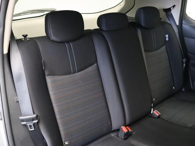 Nissan LEAF N-Connecta 40 kWh | Stuurwiel Verwarmd | Stoelverwarming | Led koplampen | All Season Banden | Accuscore 87,9% |