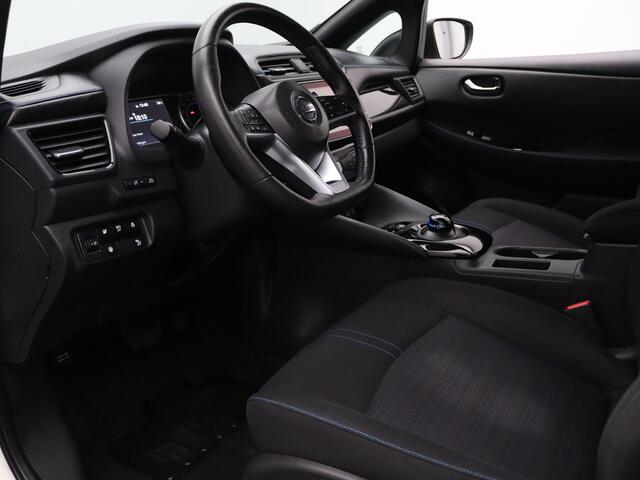 Nissan LEAF N-Connecta 40 kWh 360° Camera | Adapt. Cruise | Parkeersens. v+a | Stoel-/stuurverw.