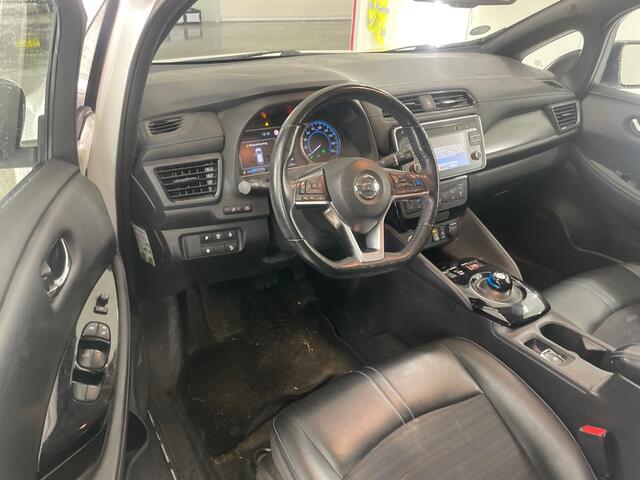 Nissan LEAF Tekna 40 kWh 360 camera inruil/fin mogelijk