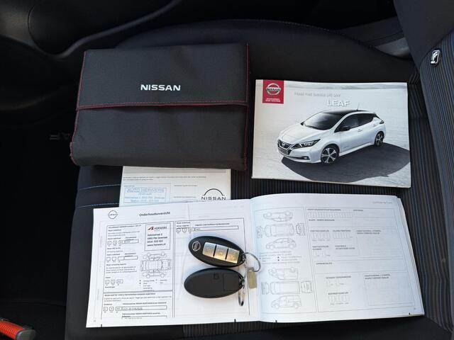 Nissan LEAF e+ N-Connecta 62 kWh / Soh 92,56% / Navigatie / Parkeersensoren v+a / Winter en zomer set / Stoelverwarming /