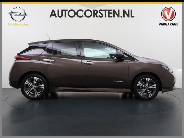 Nissan LEAF Tekna 40kWh Leer Bose®-Hifi Apple Carplay Android Auto Adap.Cruise 360°Camera Navi Ecc Stoel+Stuurverwarming Keyless DAB Dodehoek detector Rijstrooksensor Uitparkeer waarschuwing Verkeersbord detectie Bluetooth Privacy Glas Lmv 17" SOH 87.93% Origineel Ne