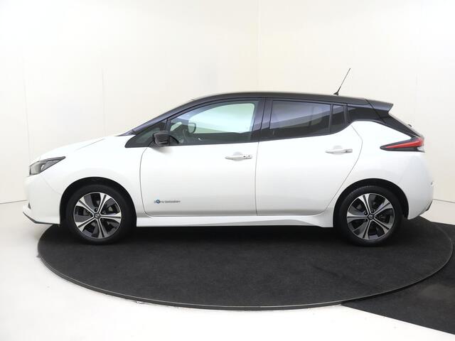 Nissan LEAF e+ Tekna 62 kWh | achterbank verwarmd | airco automatisch | Apple Carplay/Android Auto | Autonomous Emergency Braking | cruise control adaptief met Stop&Go | dodehoek detectie | file assistent | lederen/microvezel bekleding | LED koplampen | lichtmetalen 