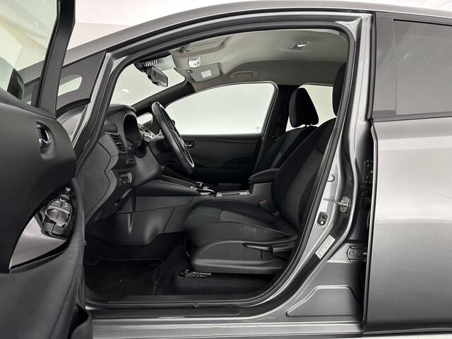 Nissan LEAF N-Connecta 40 kWh {SOH-90%} Aut. *HEAT-PUMP | ADAPTIVE-CRUISE | NAVI-FULLMAP | TOPVIEW | KEYLESS | BLINDSPOT | DIGI-COCKPIT | HEATED-COMFORTSEATS | DAB | PRIVACYGLASS | ECC | PDC | CARPLAY | 17"ALU*