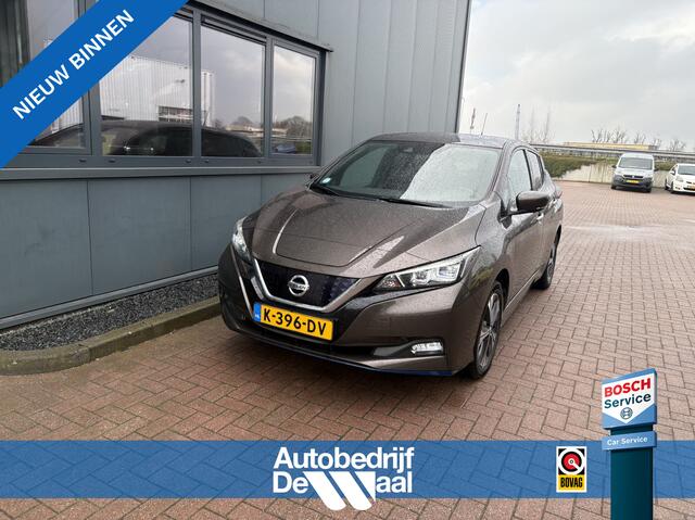 Nissan LEAF e+ N-Connecta 62 kWh 360CAMERA/KEYLESS/DODEHOEK/CARPLAY/WINTERPACK