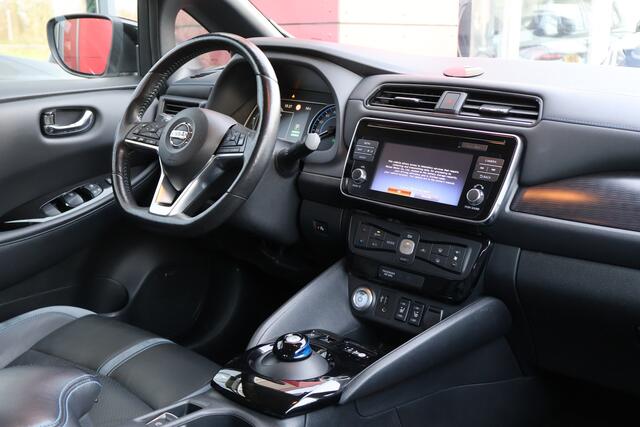 Nissan LEAF Tekna 40 kWh | SoH 89% | Origineel NL | Leder | Camera | Bose |