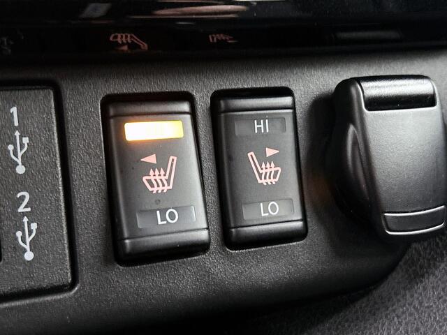 Nissan LEAF N-Connecta 40 kWh | navigatiesysteem full map |airco automatisch | Apple Carplay/Android Auto | cruise control adaptief | dodehoekdetectie met correctie | lichtmetalen velgen 17" | voorstoelen verwarmd | warmtepomp |