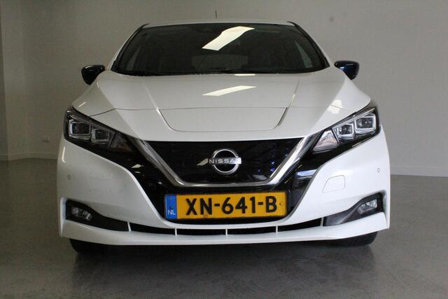 Nissan LEAF Tekna 40 kWh | BOSE | ACC | VOOR+AB/VERW | CAMERA | STUUR-VERW | CARPLAY | NAVI | LMV |