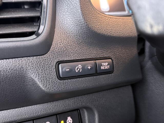 Nissan LEAF N-Connecta 40 kWh WLTP actieradius ± 270 km WORDT VERWACHT Locatie Mazda RIJEN Adres: Parallelweg 49, 5121 LD Rijen