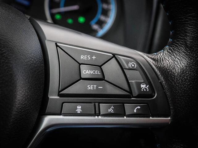 Nissan LEAF Acenta 40 kWh .