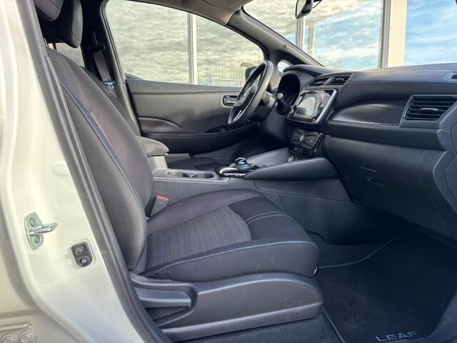 Nissan LEAF N-Connecta 40 kWh