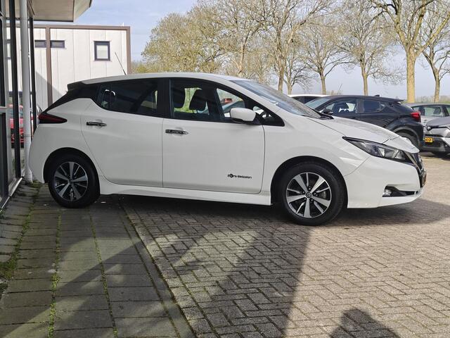 Nissan LEAF Acenta 40 kWh | Stoel- & stuurverwarming | Navi | Camera | Mooi compleet