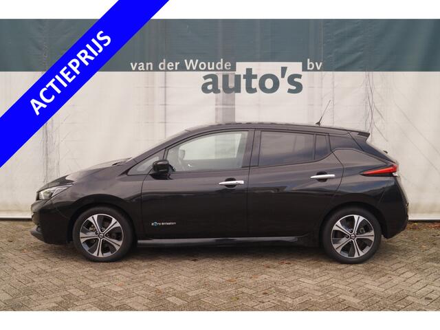Nissan LEAF Tekna 40 kWh -SOH85%-NAVI-ECC-CAM-CARPLAY-