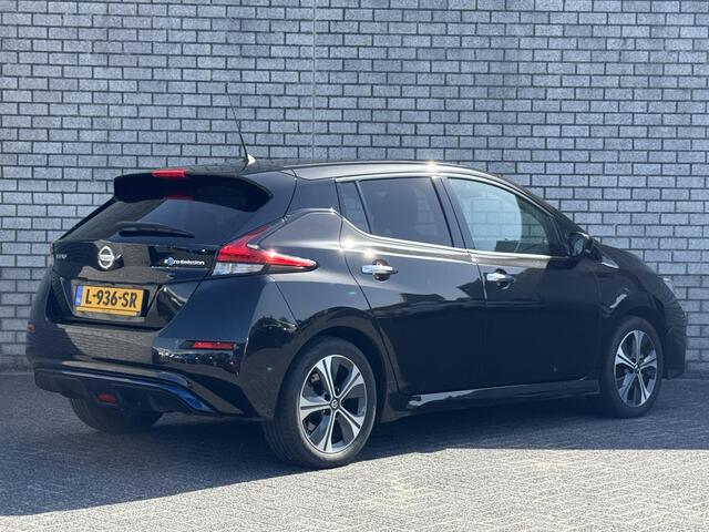 Nissan LEAF N-Connecta 40 kWh | SOH 90% | Apple CarPlay / Android Auto | 360° Camera | Stoel + Stuurverwarming |