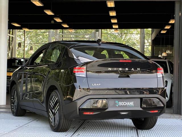 Nissan LEAF Engage 52 kWh NIEUW UIT VOORRAAD LEVERBAAR | Verwarmbare voorstoelen | Apple CarPlay & Android Auto | Parkeersensoren voor- en achter | Warmtepomp | Adaptieve Cruise Control | Navigatiesysteem|