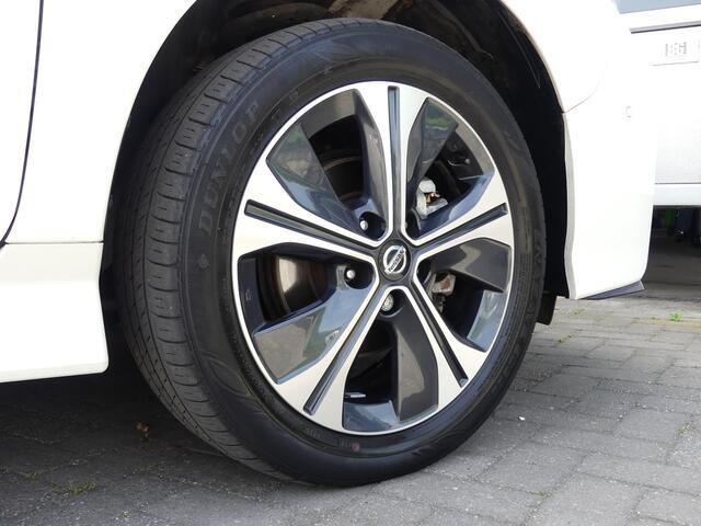 Nissan LEAF e+ N-Connecta 62 kWh *t/m 10de bouwjaar garantie!