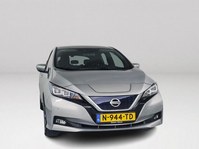 Nissan LEAF Tekna 40 kWh | 360° camera | Stoelverwarming | Keyless | Extra getint glas