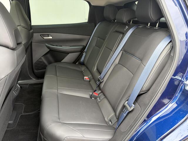 Nissan LEAF Evolve 75 kWh / 10 Jaar Nissan More / Panoramadak / Adaptief Cruise Control / Elektr. Voorstoelen / Massage Functie Bestuurder / Apple Carplay&Android Auto / Dab / Elektr. Achterklep / Cold Pack / Warmte Pomp /