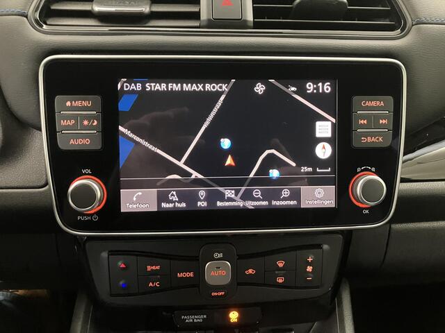 Nissan LEAF Tekna 40 kWh / 92% SOH Accu / Eerste Eigenaar / Dealer Onderhouden / Fabrieksgarantie t/m 08-2032 / Navigatie / 360 Graden Camera / BOSE Audio / Stoel- en Stuurverwarming / Achterbankverwarming /