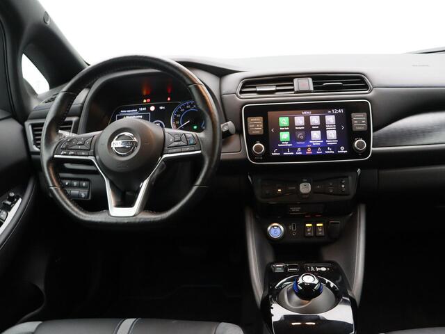 Nissan LEAF e+ Tekna 62 kWh | 94% SOH | Stoelverwarming voor en achterin | Leer | Pro-pilot | rondomzicht camera | BOSE audio | Dode hoek detectie | DAB | Apple carplay |