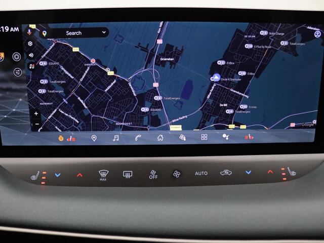 Nissan LEAF Business Edition 75 kWh Apple Carplay/Android Auto | Climate