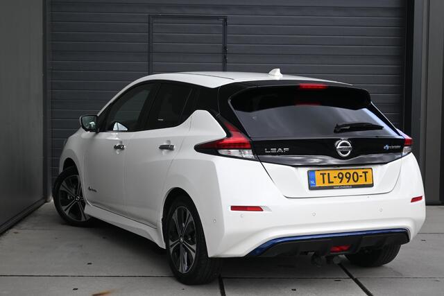 Nissan LEAF Tekna 40 kWh | ADAPT. CRUISE CONTROL | 360 CAMERA | STOEL/STUURVERWARMING | CLIMATE CONTROL | NAVI | PDC | LMV