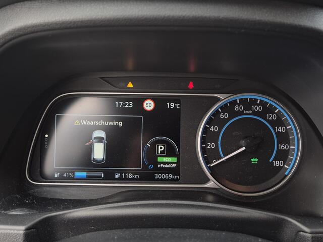 Nissan LEAF Tekna 39 kWh | Bose | Navigatie | 1e eigenaar | Foto's volgen