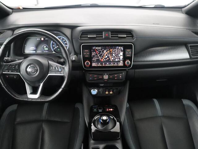 Nissan LEAF e+ Tekna 62 kWh | SOH 89.4% | Leder | Stuur/stoel verwarming | 360 camera | Adaptive cruise | Carplay | BOSE sound | Climate control | Dodehoek detectie | Full LED | Trekhaak |