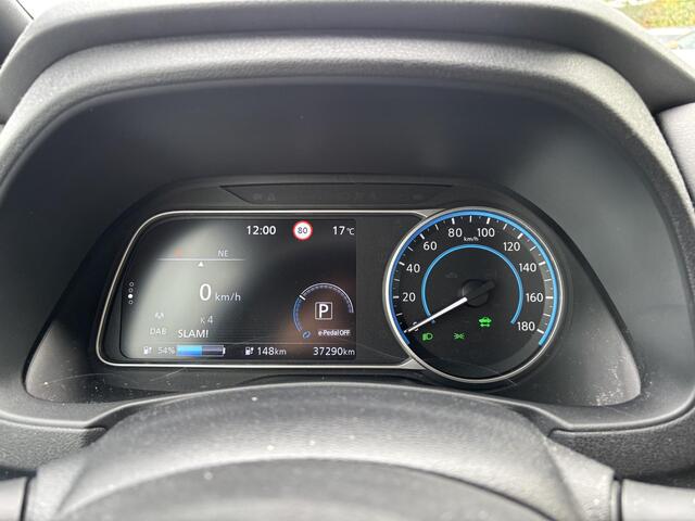 Nissan LEAF N-Connecta 40 kWh l voorstoelen verwarmd l Apple Carplay/Android Auto l cruise control adaptief l