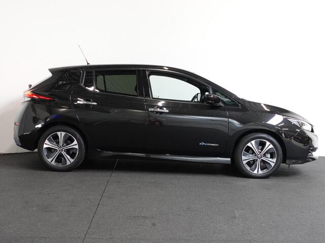 Nissan LEAF N-Connecta 40 kWh Navigatie Bluetooth Cruise Control Lichtmetalen Velgen