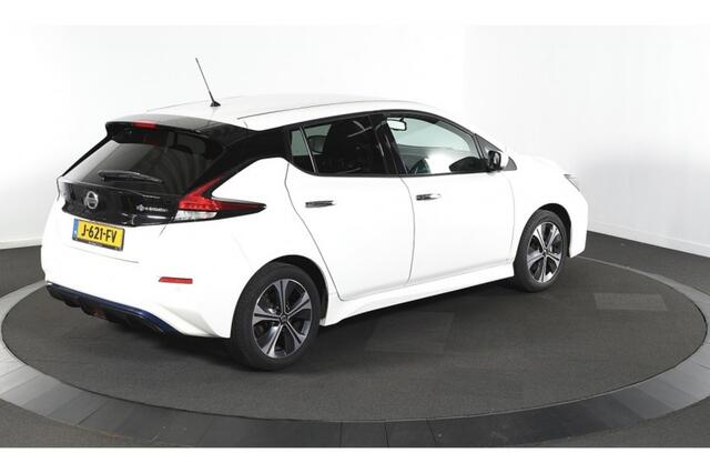 Nissan LEAF N-Connecta 40 kWh