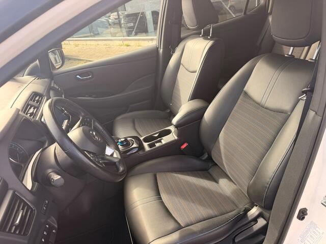 Nissan LEAF Tekna 40 kWh | NAVIGATIE | 360° CAMERA | STOELVERWARMING | – foto 10