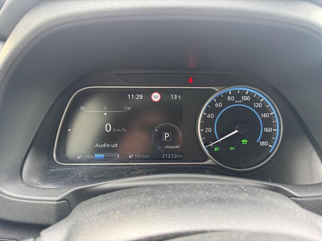 Nissan LEAF N-Connecta 39 kWh | SoH 93% | Navigatie | Stoel + Stuurverwarming | Dealer Onderhouden | Achteruitrijcamera |