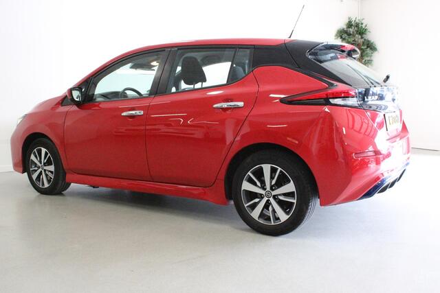 Nissan LEAF Acenta 40 kWh | NL-AUTO+N.A.P! | CARPLAY | 16'LMV | CLIMA | CAMERA | DAB-RADIO | BLINDSPOT | – foto 6