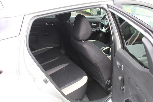 Nissan MICRA 0.9 IG-T N-Connecta Navi Camera Clima Cruise C. Lmv Pdc Led 16 inch
