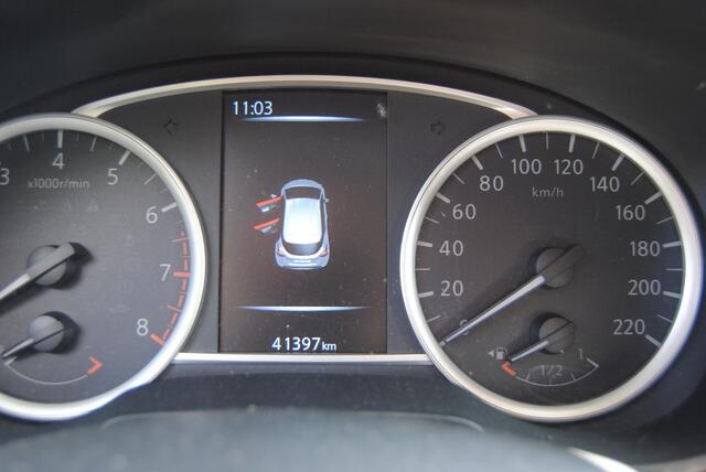 Nissan MICRA 0.9 IG-T Tekna Navigatie, Cruise controle, Climate controle