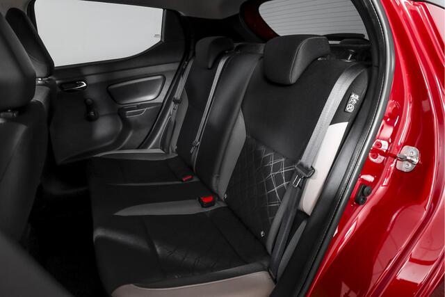 Nissan MICRA 1.0L Acenta 70 PK Orig. NL | Cruise | PDC | Camera | NAV | Airco | DAB | LM 17" |