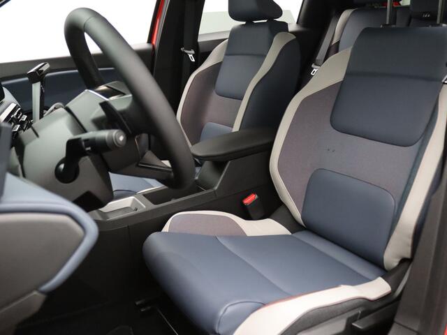 Nissan MICRA EVOLVE 52 kWh Automaat Camera | Adapt. Cruise | Stoel-/stuurverw.