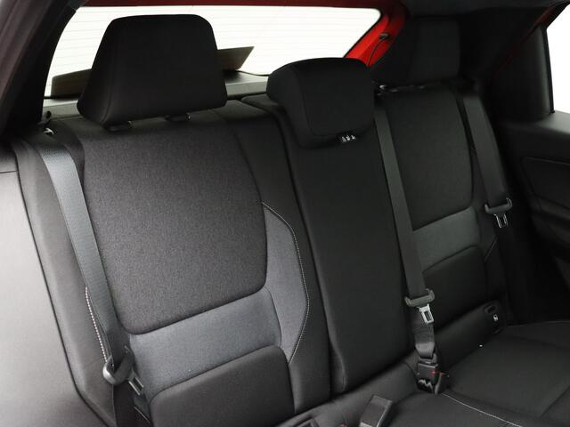 Nissan MICRA Advance 52 kWh | Achteruitrijcamera | Draadloze smartphonelader