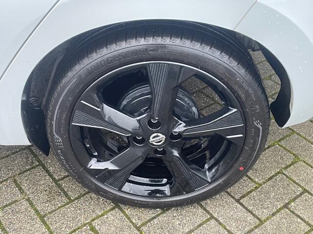 Nissan MICRA 1.0 IG-T N-Sport Navigatie, Airco, Cruise Control, Bose, 17"Lm, Parkeersensoren achter