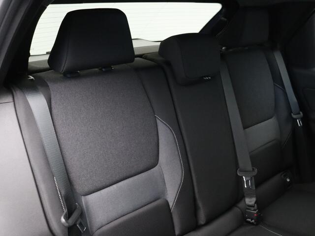 Nissan MICRA Advance 52 kWh | Achteruitrijcamera | Draadloze smartphonelader